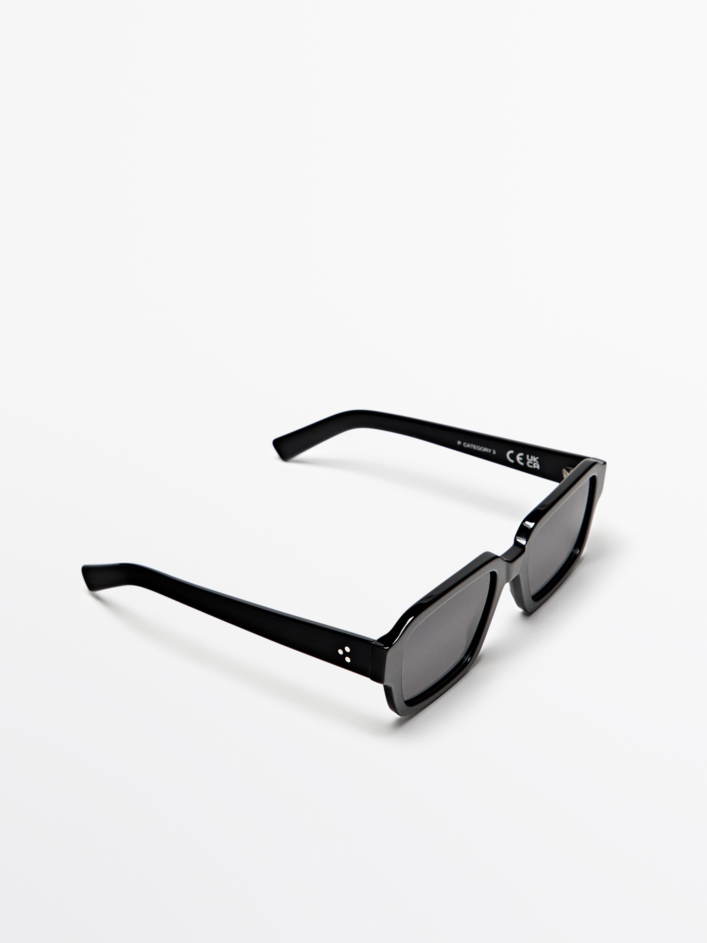Lunettes de soleil rectangulaires